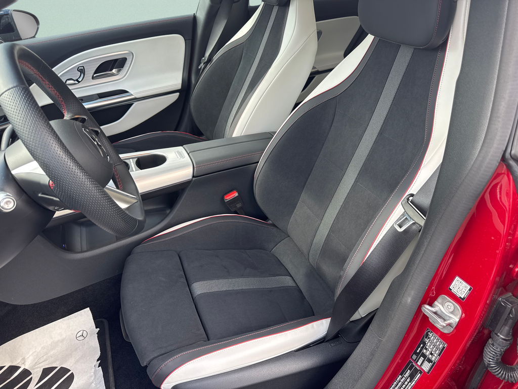 Mercedes-Benz CLA 250 AMG paket 250+ EQ (foto 12)