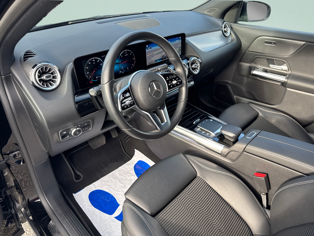 Mercedes-Benz GLA 200 PROGRESSIVE 200d 4MATIC (foto 8)