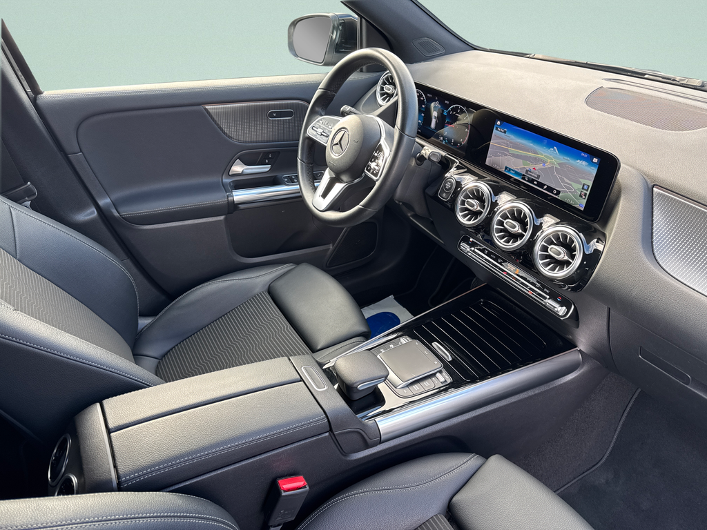 Mercedes-Benz GLA 200 PROGRESSIVE 200d 4MATIC (foto 11)