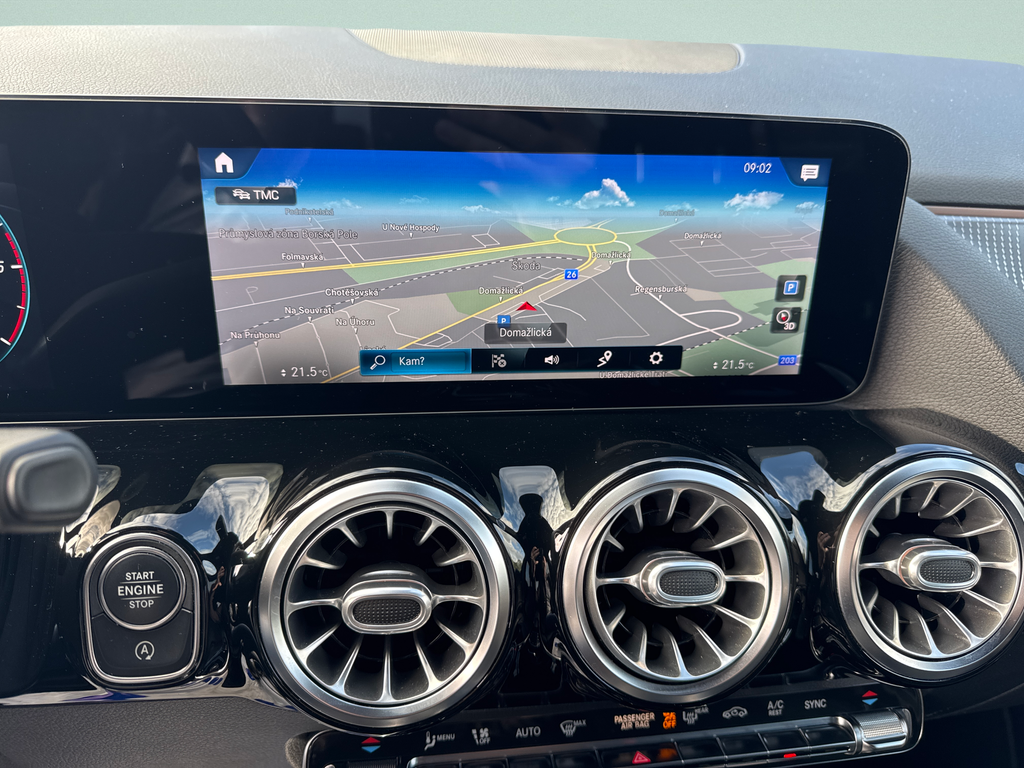 Mercedes-Benz GLA 200 PROGRESSIVE 200d 4MATIC (foto 17)