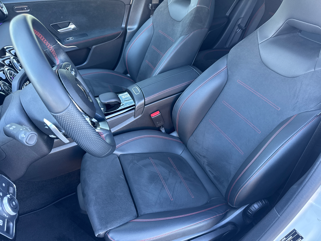 Mercedes-Benz A 250 AMG paket 250 (foto 11)