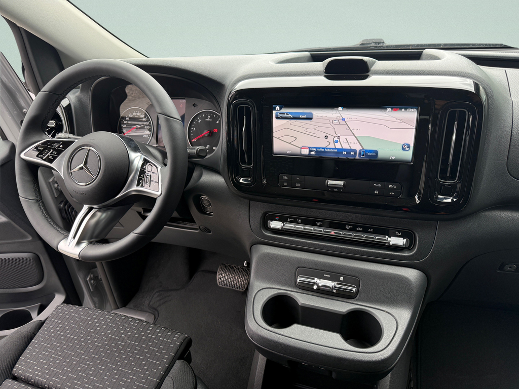 Mercedes-Benz Vito 124 CDI TOURER SELECT XL 4x4 Sklad (foto 11)