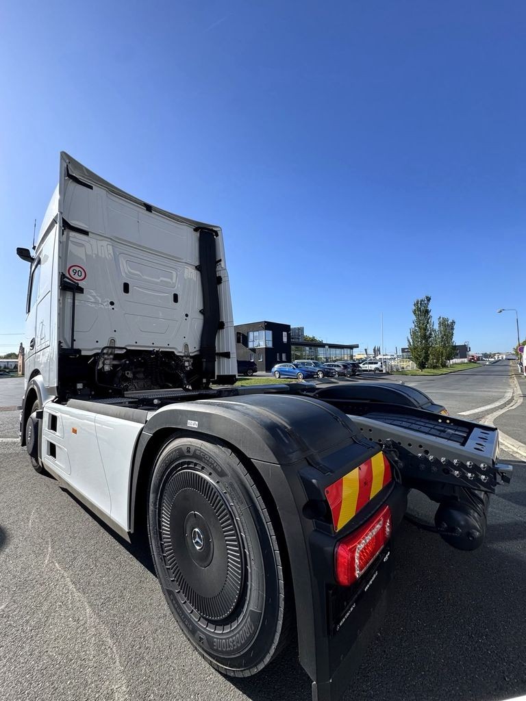 Mercedes-Benz Actros 1848 LS 4x2 (foto 3)