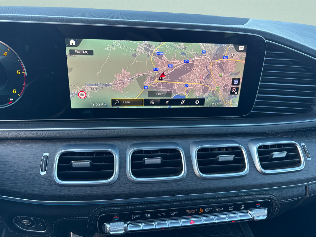 Mercedes-Benz GLE 400 Coupe AMG paket 400d kupé (foto 16)