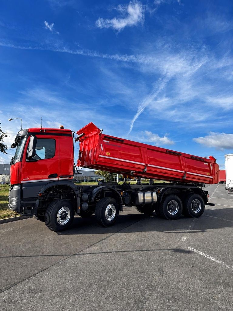Mercedes-Benz Arocs Grounder 4151 AK 8x6/4 (foto 3)