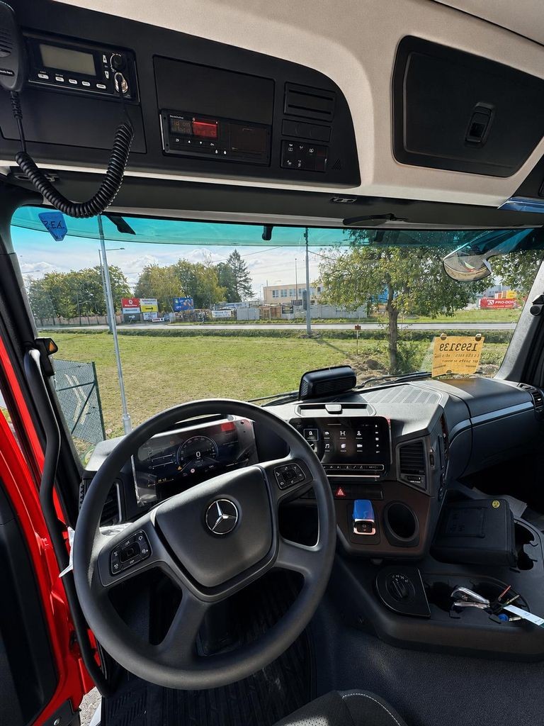 Mercedes-Benz Arocs Grounder 4151 AK 8x6/4 (foto 4)