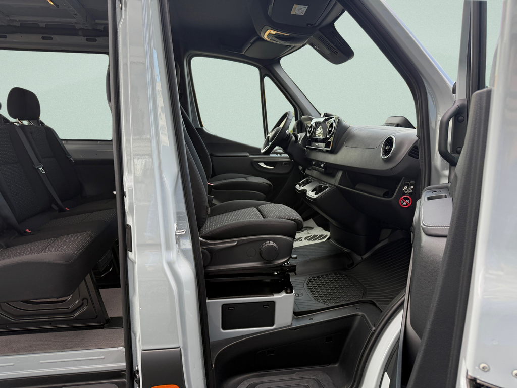 Mercedes-Benz Sprinter 319 CDI S MIXTO 5 míst 4x4 Select (foto 9)