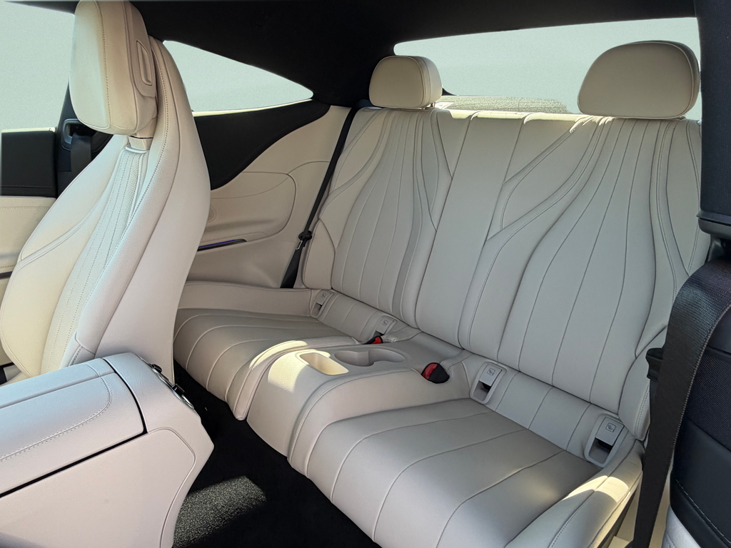 Mercedes-Benz CLE 200 4MATIC kupé (foto 10)