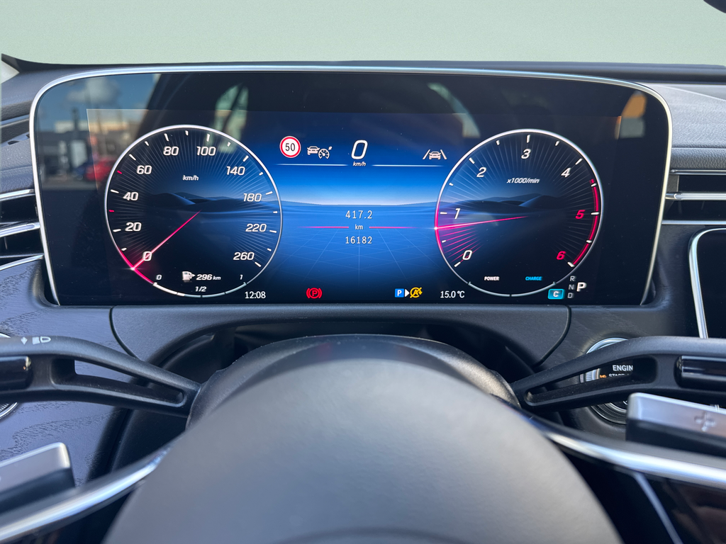 Mercedes-Benz E 220 220d 4MATIC AVANTGARDE (foto 9)