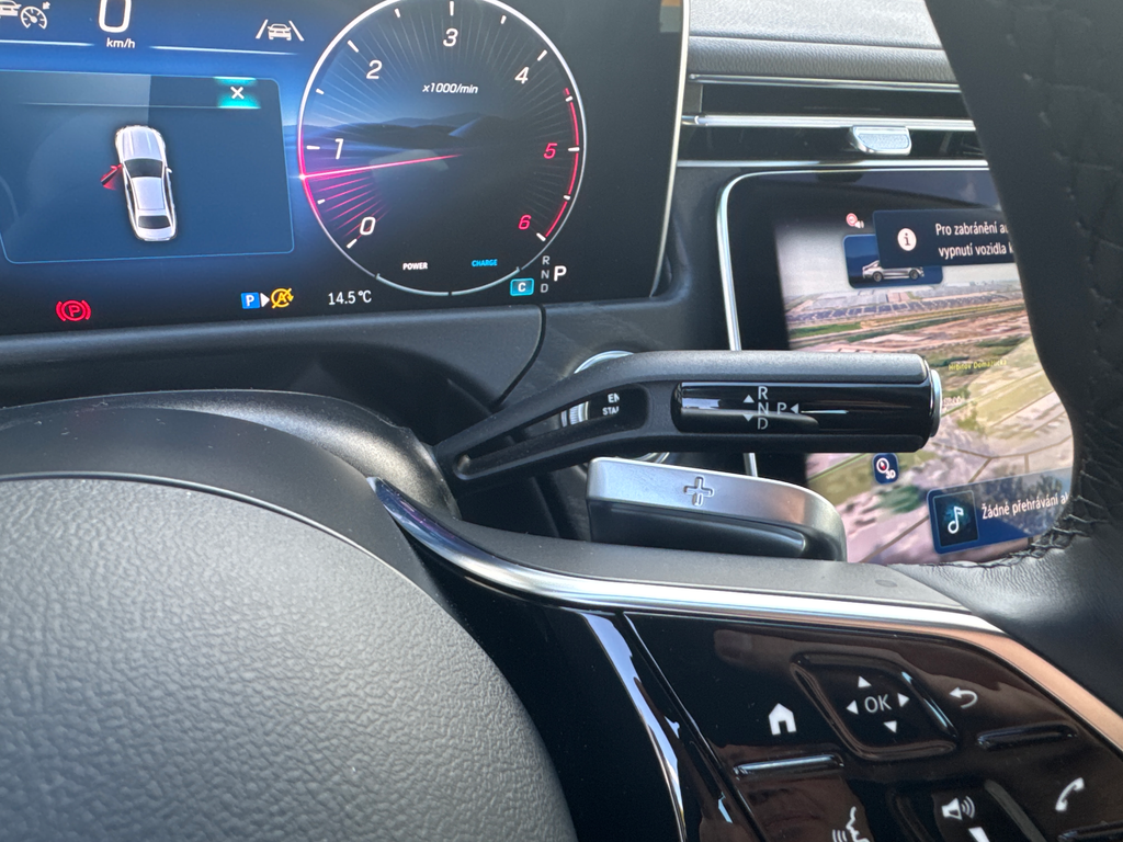 Mercedes-Benz E 220 220d 4MATIC AVANTGARDE (foto 18)