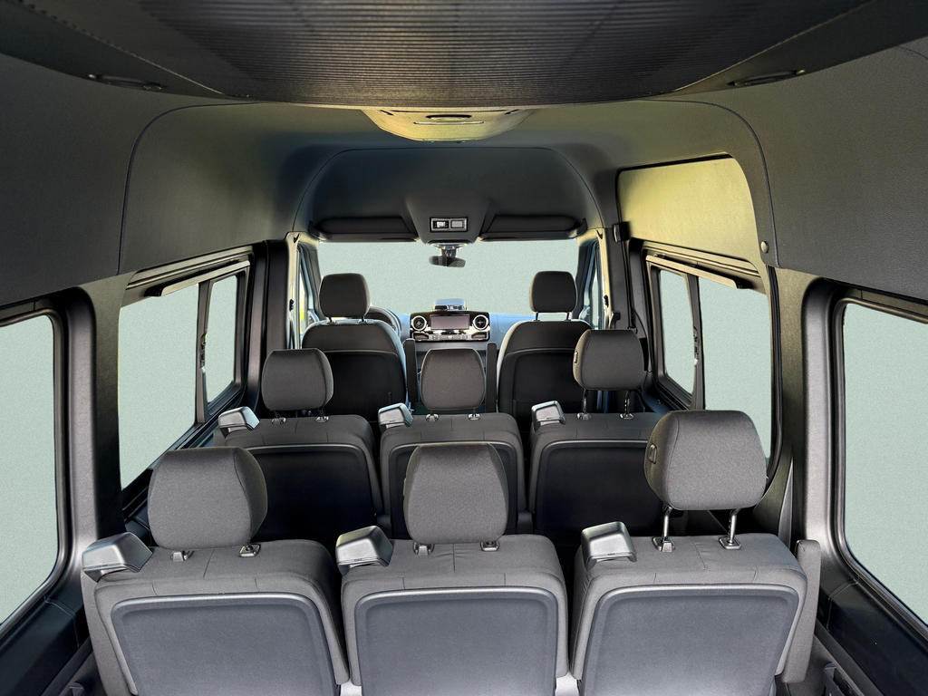 Mercedes-Benz Sprinter Select TOURER 4x2 8 míst automat 3,5t koule (foto 8)