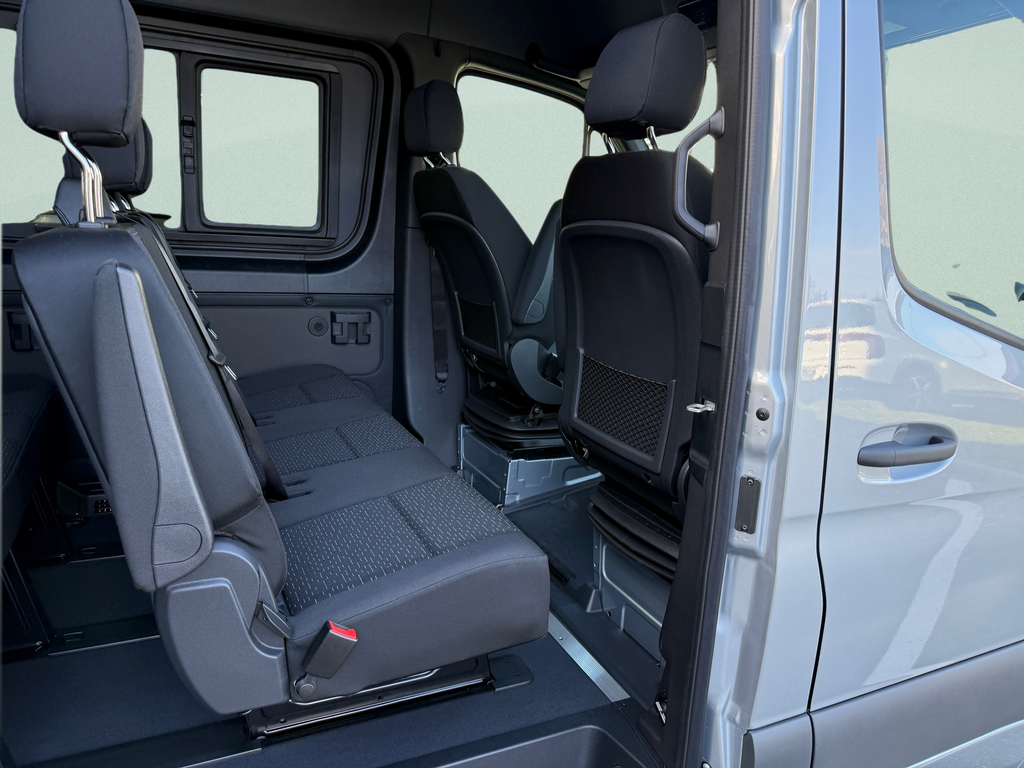 Mercedes-Benz Sprinter Select TOURER 4x2 8 míst automat 3,5t koule (foto 16)