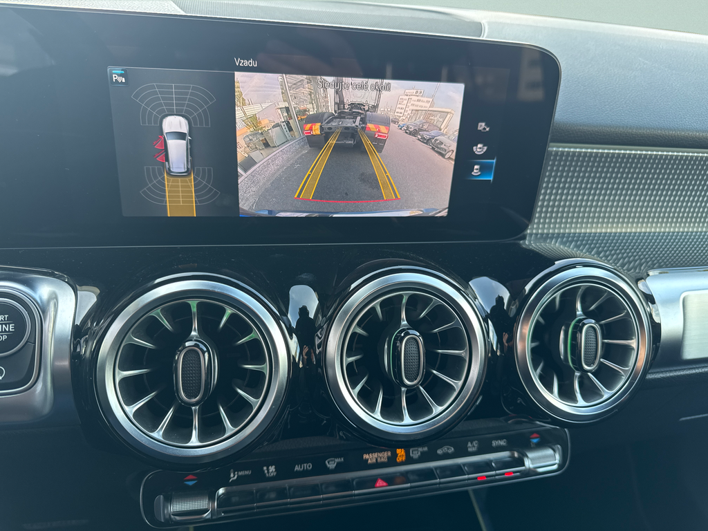Mercedes-Benz GLB 200 PROGRESSIVE 200d 4MATIC (foto 17)