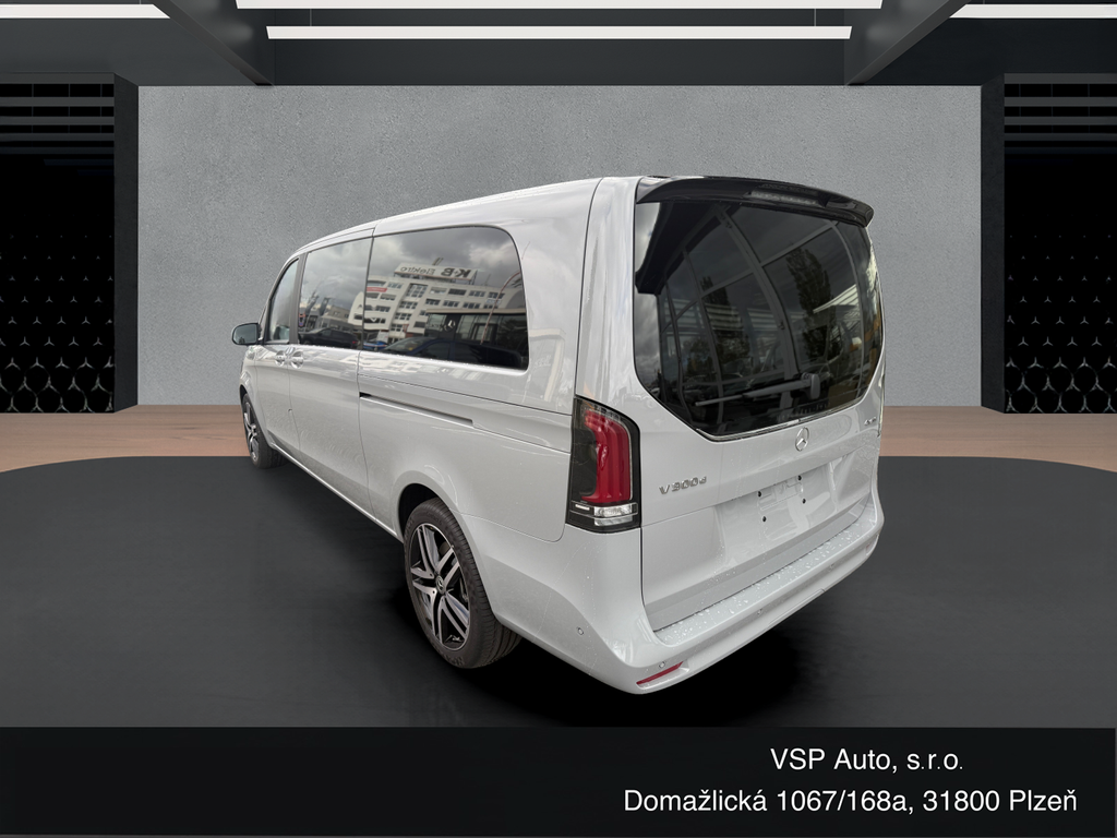 Mercedes-Benz V 300 STYLE 4MATIC XL Edition 140 years 8 míst (foto 5)