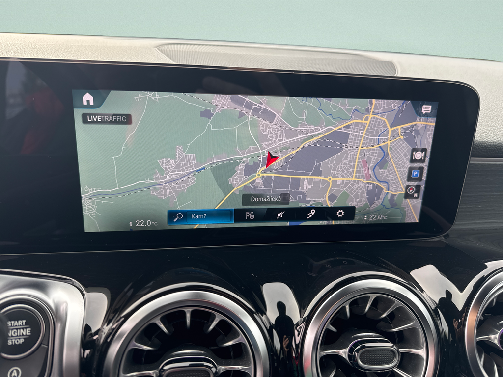 Mercedes-Benz GLB 200 PROGRESSIVE 200d 4MATIC (foto 16)