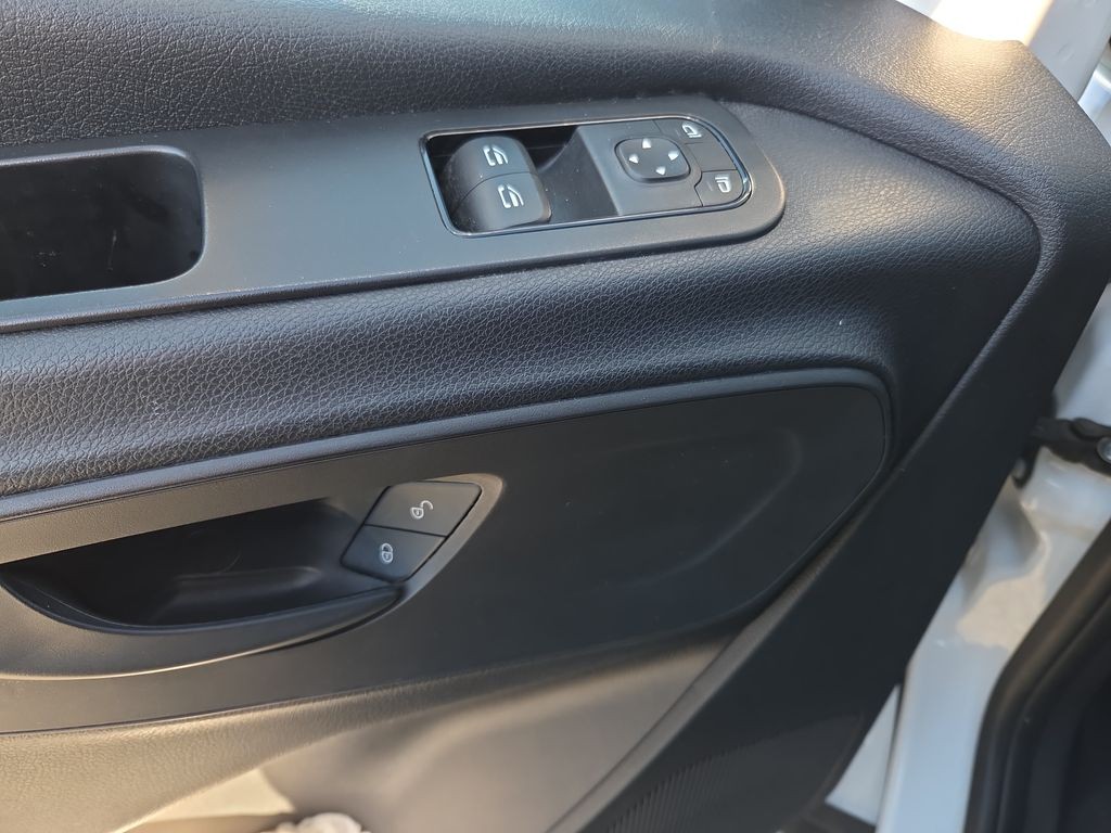 Mercedes-Benz Sprinter 211CDI/K FWD (foto 15)