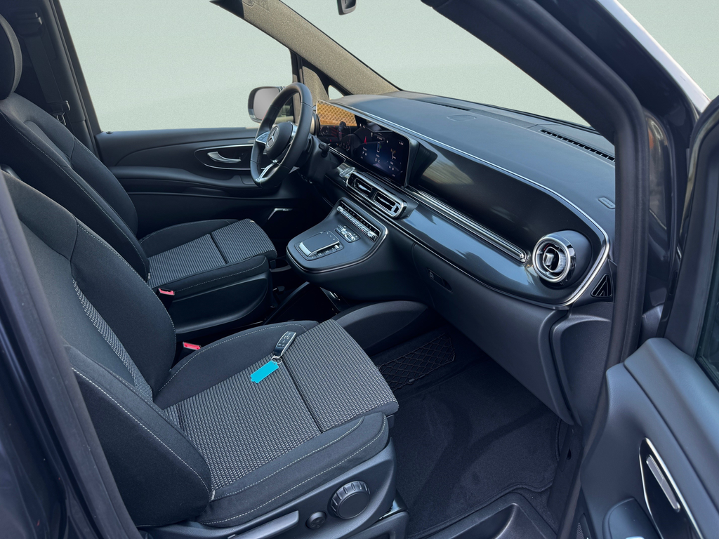 Mercedes-Benz V 300 STYLE 4MATIC (foto 9)