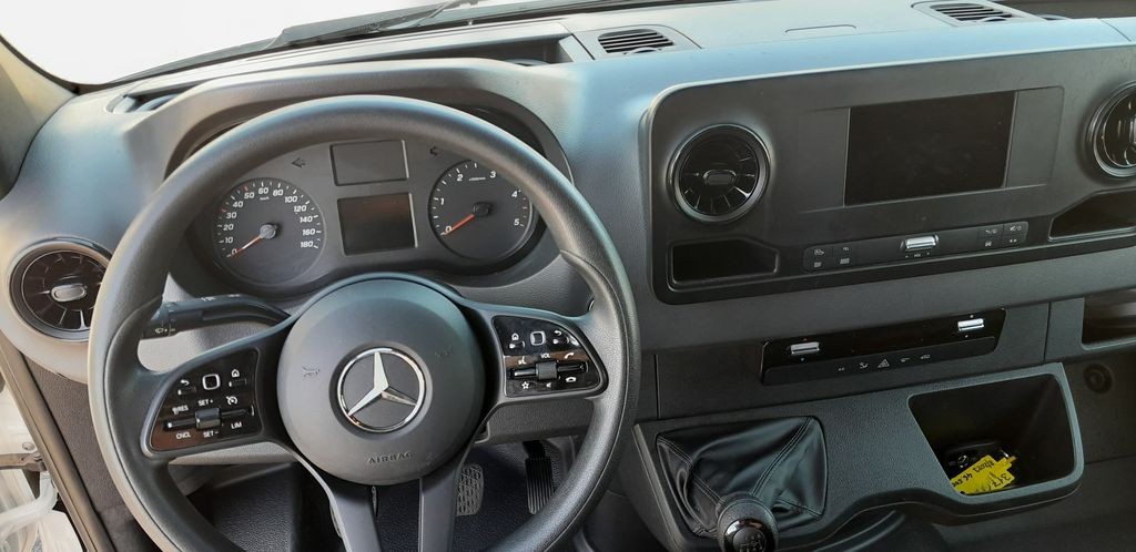 Mercedes-Benz Sprinter 317 CDI/XL, kamera 360° (foto 9)