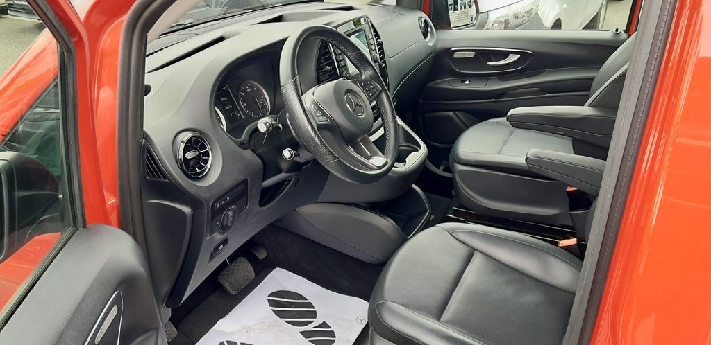 Mercedes-Benz Vito 124CDI/XL Select 4x4, ACC (foto 8)