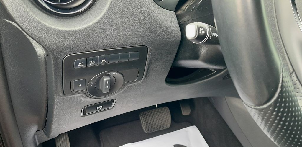 Mercedes-Benz Vito 124CDI/XL Select 4x4, ACC (foto 12)