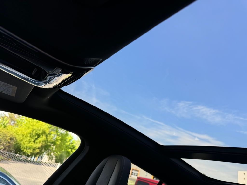 Mercedes-Benz EQE AMG paket 500 4MATIC SUV (foto 18)