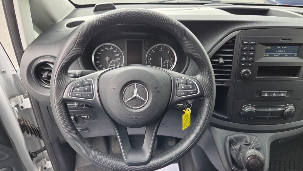 Mercedes-Benz Vito 114 CDI/L dílna Sortimo (foto 9)