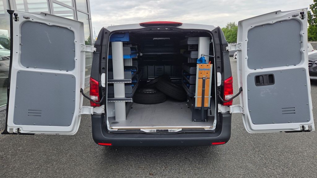 Mercedes-Benz Vito 114 CDI/L dílna Sortimo (foto 15)