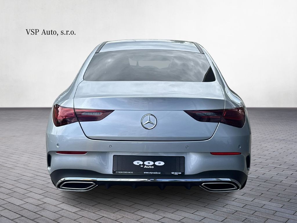 Mercedes-Benz CLA 200 d AMG Style Edition (foto 3)