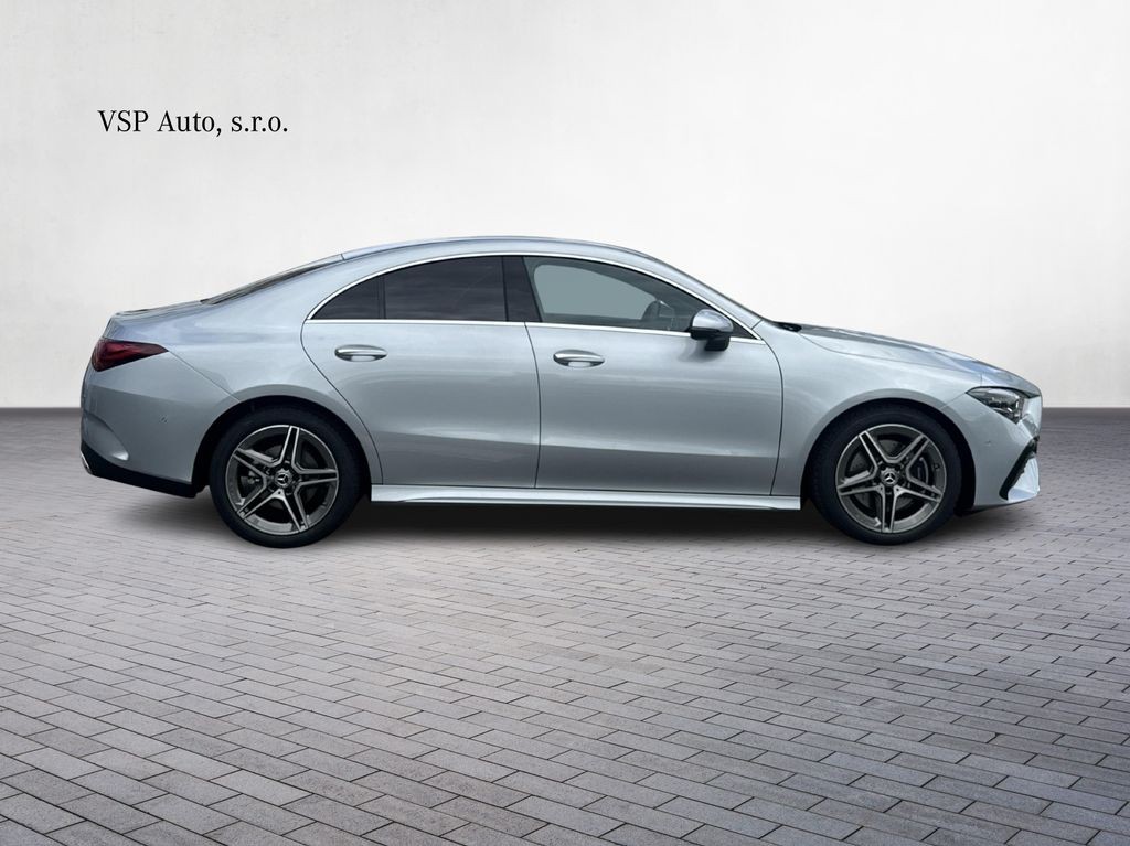 Mercedes-Benz CLA 200 d AMG Style Edition (foto 5)