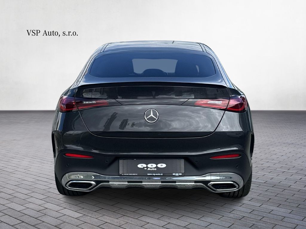 Mercedes-Benz GLC 300 d 4MATIC kupé (foto 3)