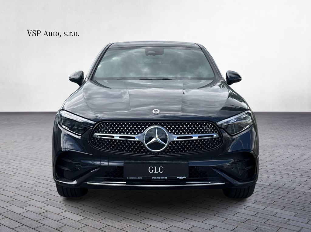 Mercedes-Benz GLC 300 d 4MATIC kupé (foto 7)