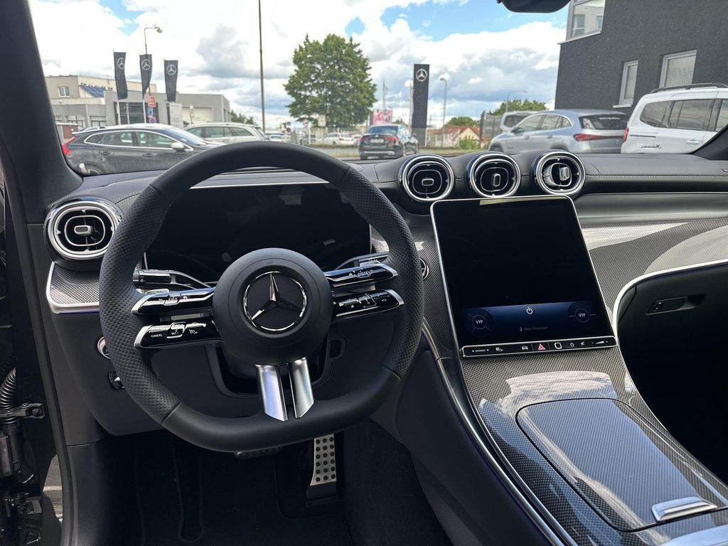 Mercedes-Benz GLC 300 d 4MATIC kupé (foto 9)