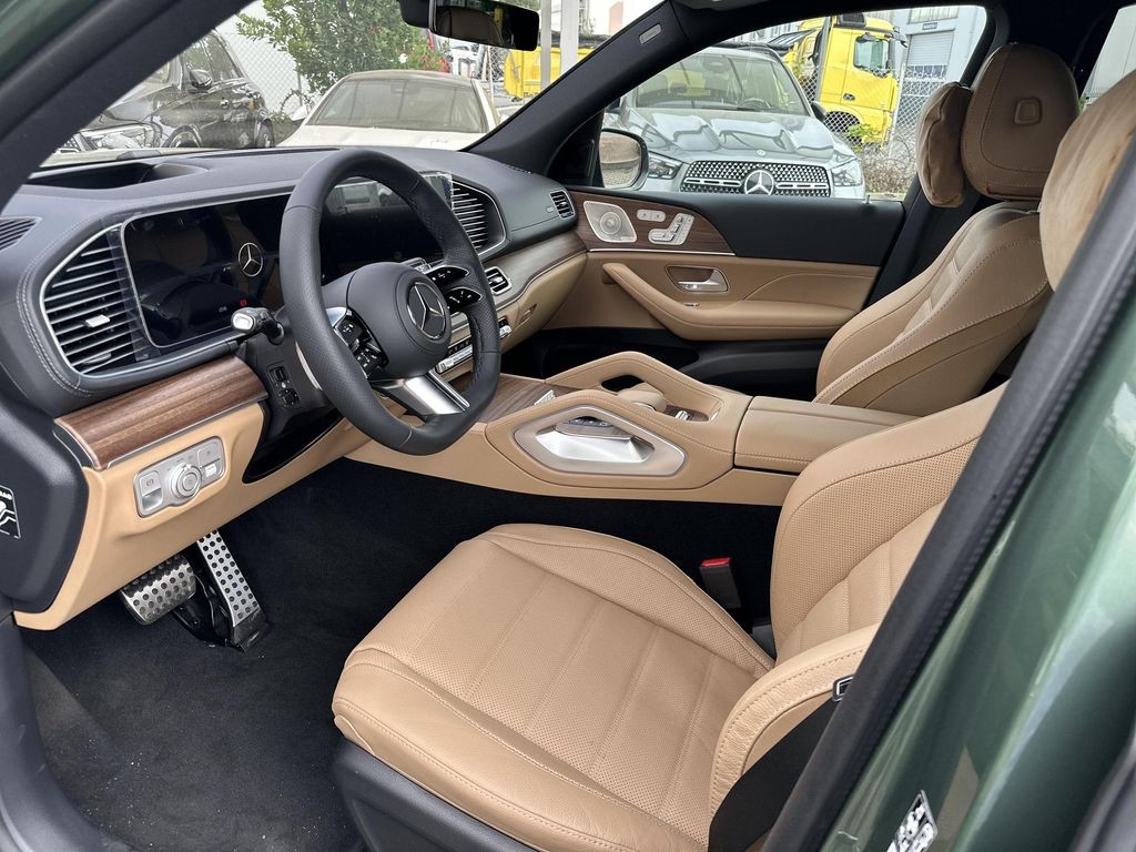 Mercedes-Benz GLS 450 d 4MATIC (foto 8)