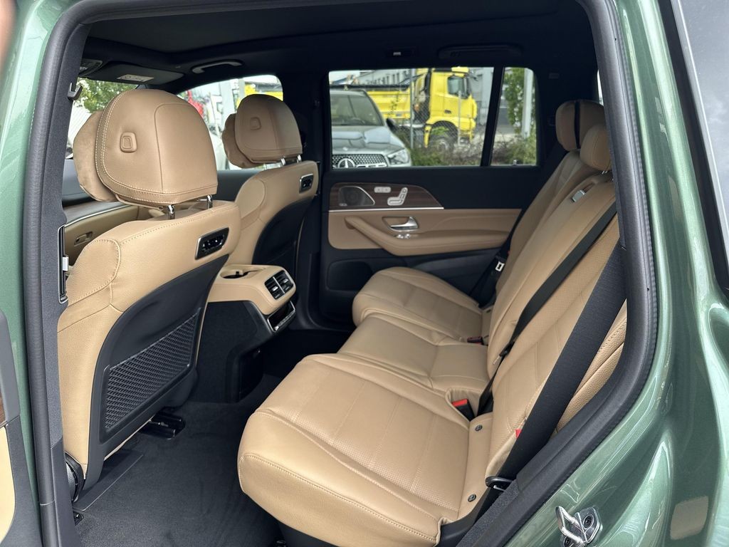 Mercedes-Benz GLS 450 d 4MATIC (foto 13)
