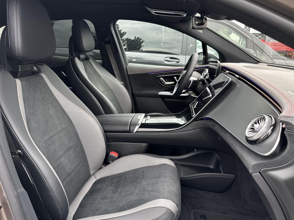 Mercedes-Benz EQE  350 4MATIC SUV Electric Art Edition (foto 11)