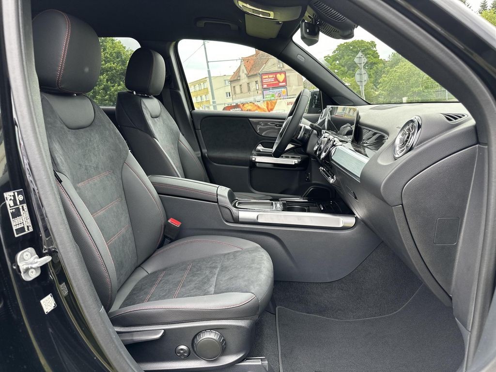 Mercedes-Benz GLB 200 d 4MATIC (foto 11)