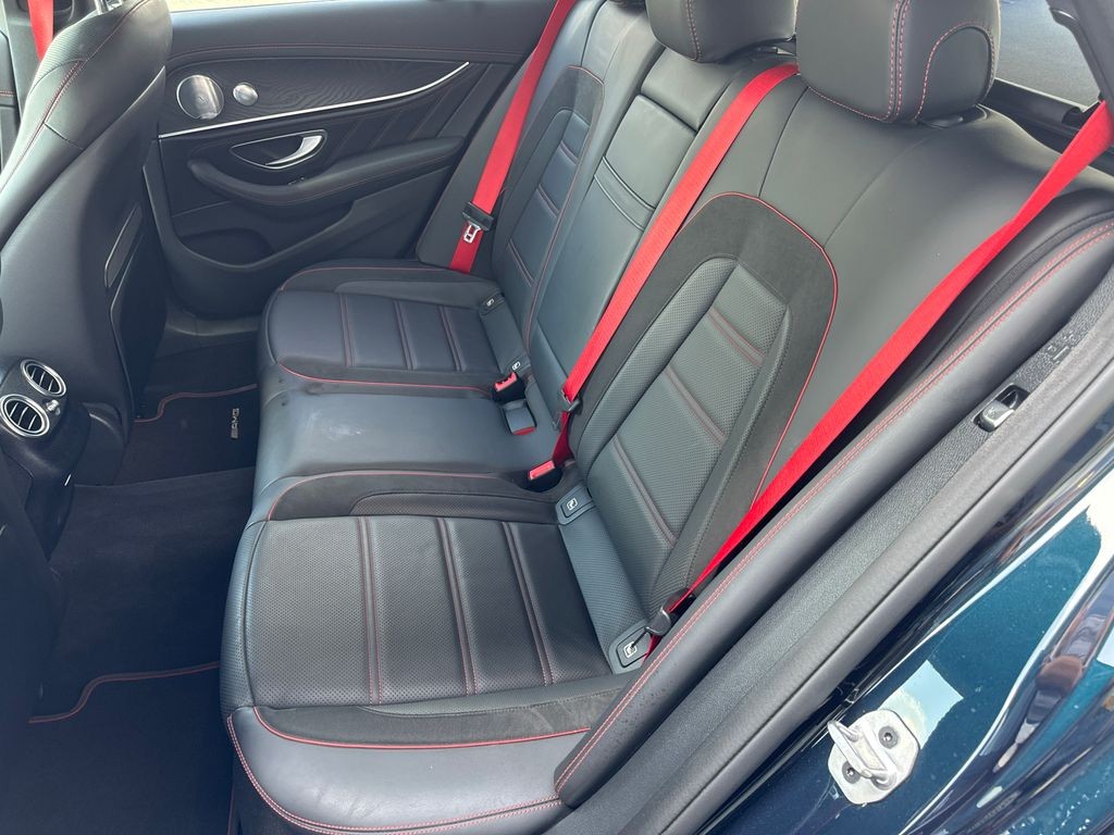 Mercedes-Benz E 43 AMG 43 AMG 4MATIC (foto 13)