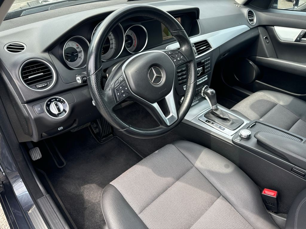 Mercedes-Benz C 220 220CDI AVANTGARDE (foto 8)