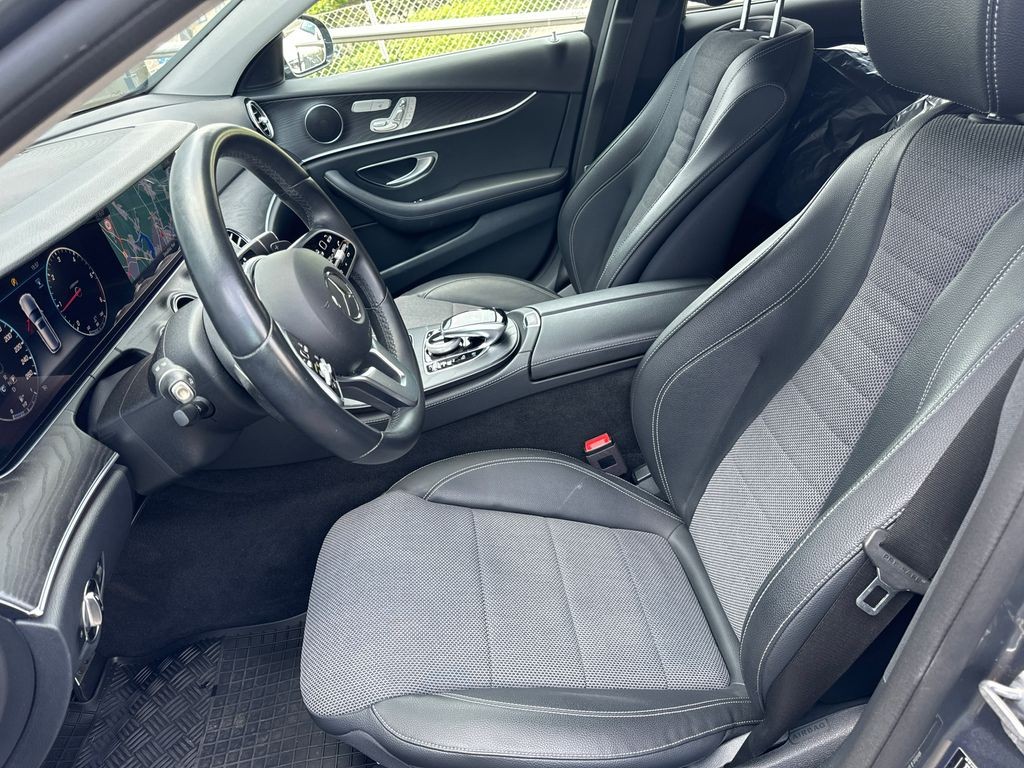 Mercedes-Benz E 220 220d 4MATIC (foto 11)