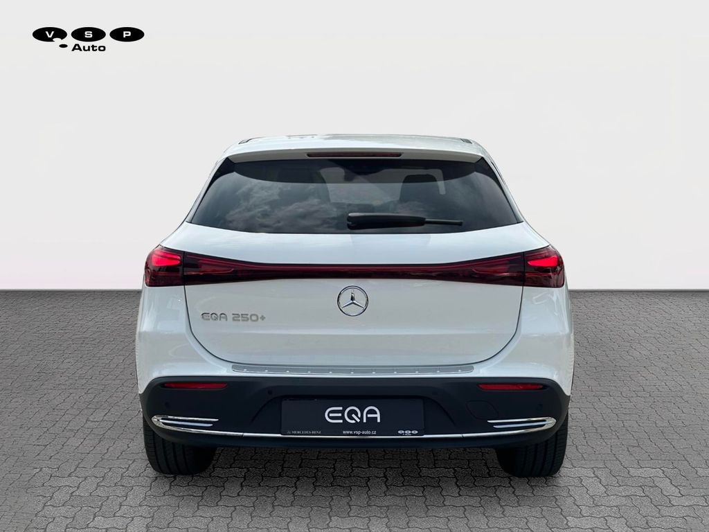 Mercedes-Benz EQA 250+ (foto 3)
