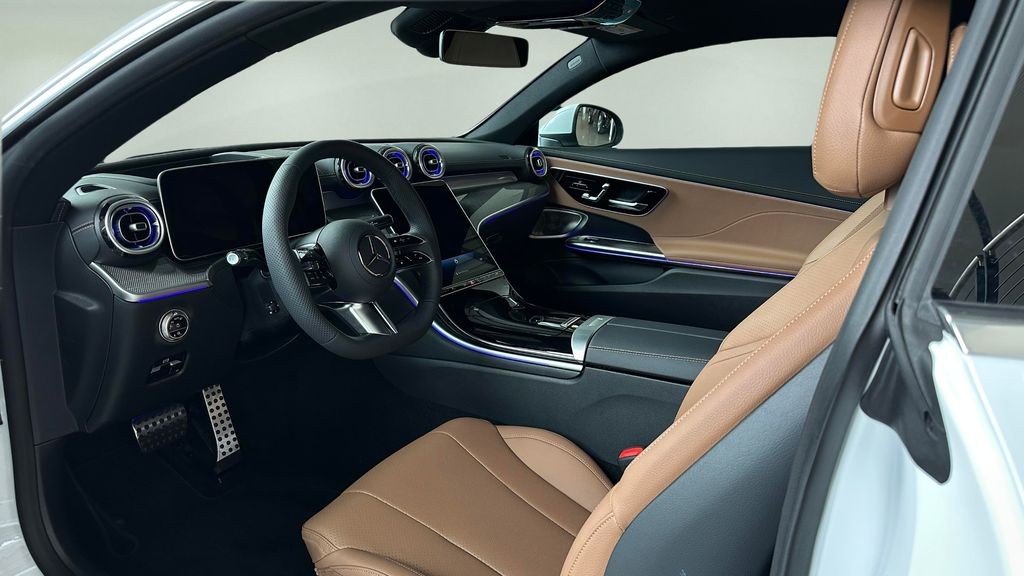 Mercedes-Benz CLE 300 4MATIC kupé (foto 8)