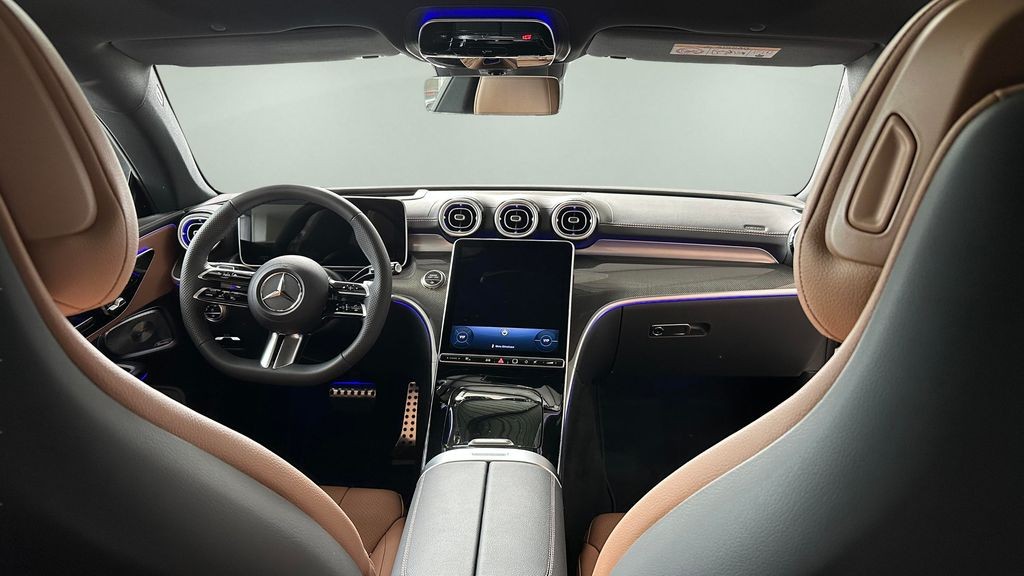 Mercedes-Benz CLE 300 4MATIC kupé (foto 11)