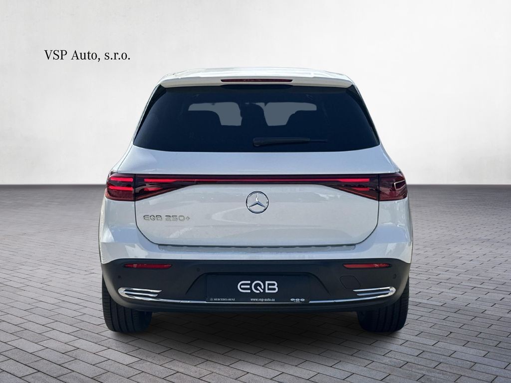 Mercedes-Benz EQB 250+ (foto 3)