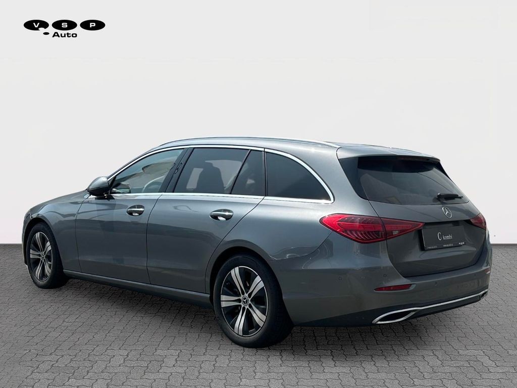 Mercedes-Benz C 220 (foto 2)