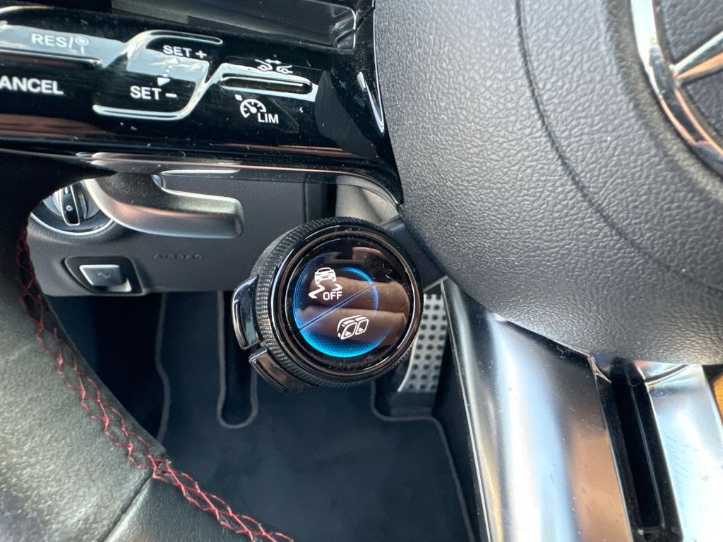 Mercedes-Benz E 53 AMG 53 AMG 4MATIC+ (foto 19)