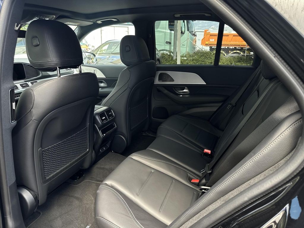 Mercedes-Benz GLE 450 d 4MATIC (foto 13)