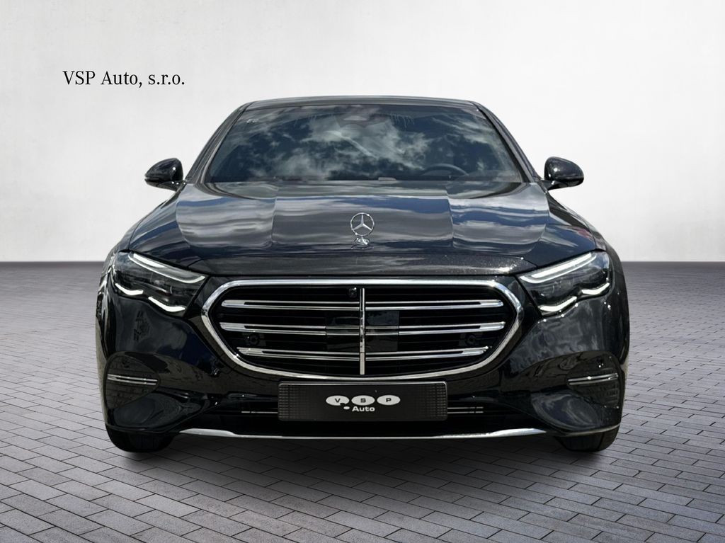 Mercedes-Benz E 220 d 4MATIC (foto 7)