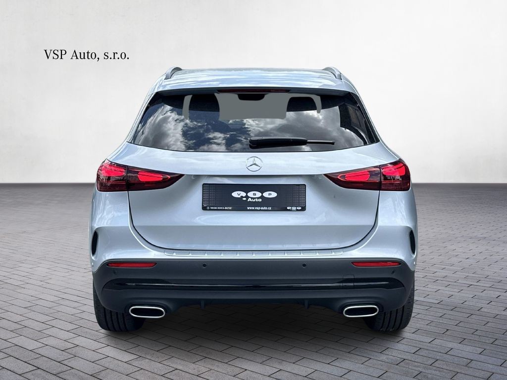Mercedes-Benz GLA 200 d AMG Style Edition (foto 3)
