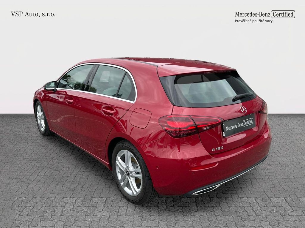 Mercedes-Benz A 180 180 PROGRESSIVE (foto 2)