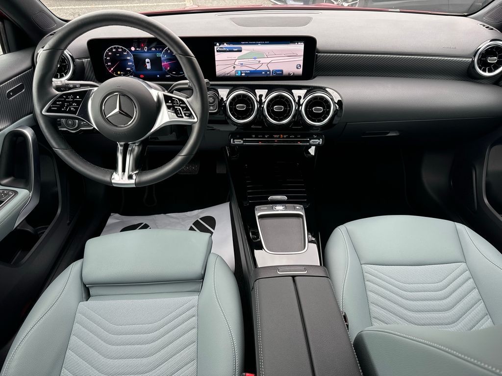 Mercedes-Benz A 180 180 PROGRESSIVE (foto 10)